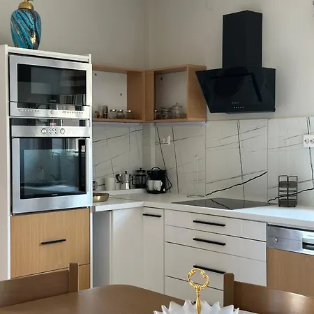 Apartment Sofia's Beautiful Sea View House 160sqm *